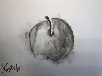 Kostek jabłko węglem
