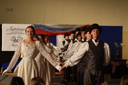  Spektakl Dworku Polskiego  ''Salon Chopina''